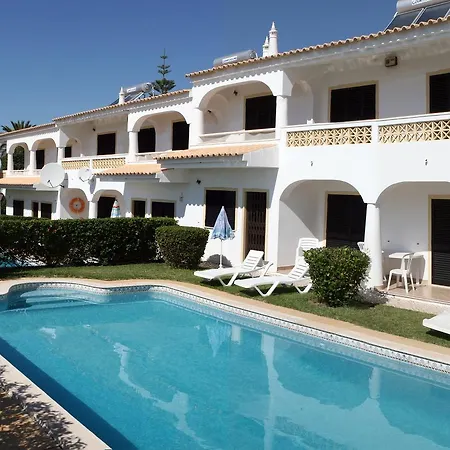 Villa Estela